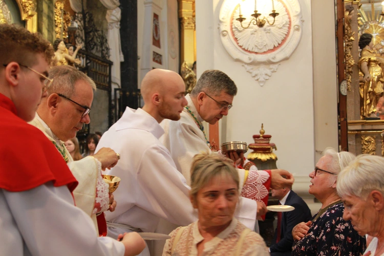 Boże Ciało w Łowiczu - Msza św.
