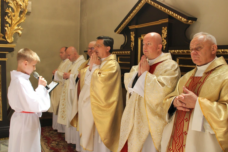 Stary Wiśnicz. Błogosławieństwo nowych lekorów dekanatu Lipnica Murowana