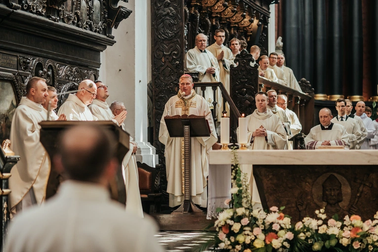 Święcenia diakonatu kl. Roberta Szczepkowskiego
