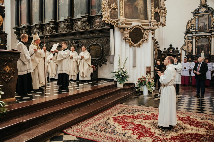 Święcenia diakonatu kl. Roberta Szczepkowskiego