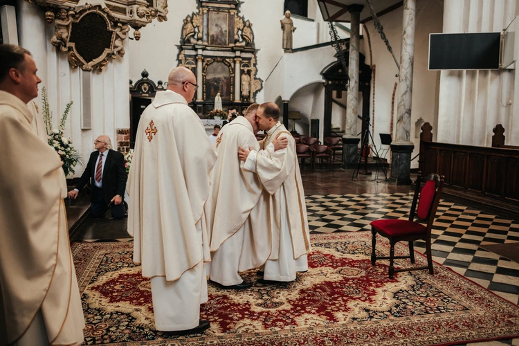 Święcenia diakonatu kl. Roberta Szczepkowskiego