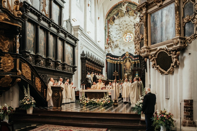 Święcenia diakonatu kl. Roberta Szczepkowskiego
