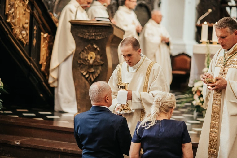 Święcenia diakonatu kl. Roberta Szczepkowskiego