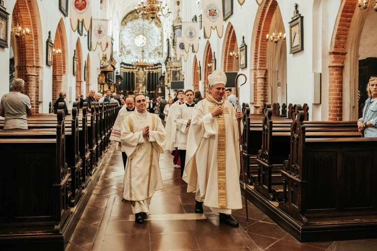Święcenia diakonatu kl. Roberta Szczepkowskiego