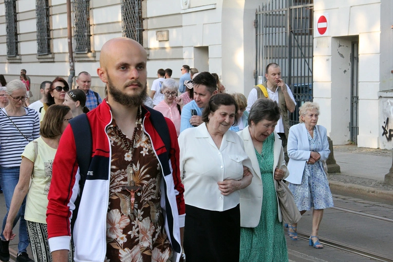 VIII Weekend Ewangelizacyjny "Ochrzczeni Ogniem"