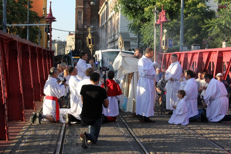 VIII Weekend Ewangelizacyjny "Ochrzczeni Ogniem"