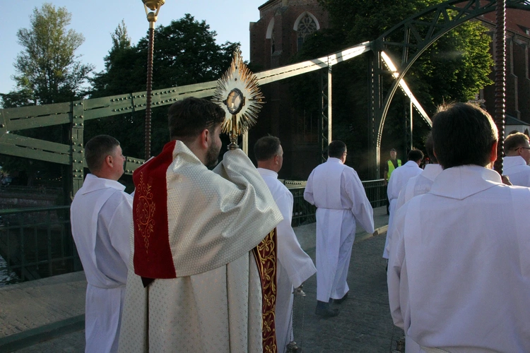 VIII Weekend Ewangelizacyjny "Ochrzczeni Ogniem"