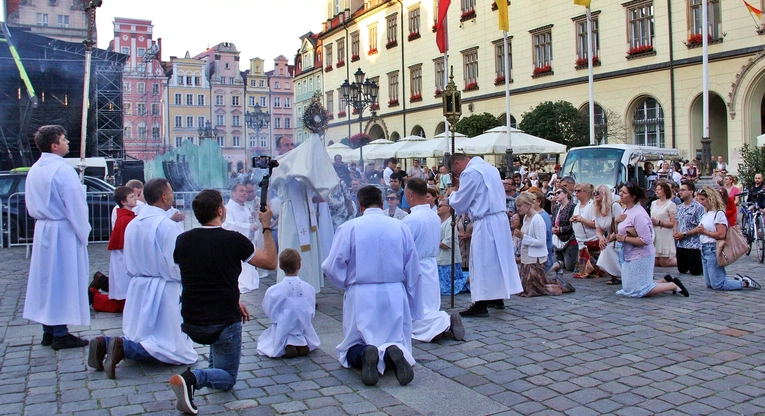 Wrocław - miasto spotkań. Możesz w nim spotkać Jezusa
