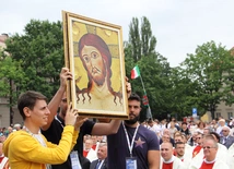 Chrystus jest odpowiedzią Boga na głód człowieka