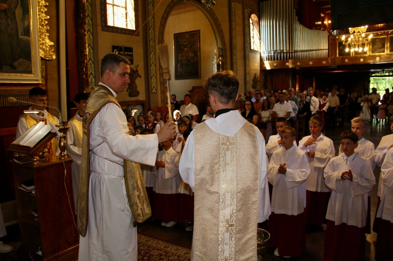 Pisarzowa. Przyjęcie 17 aspirantów do LSO