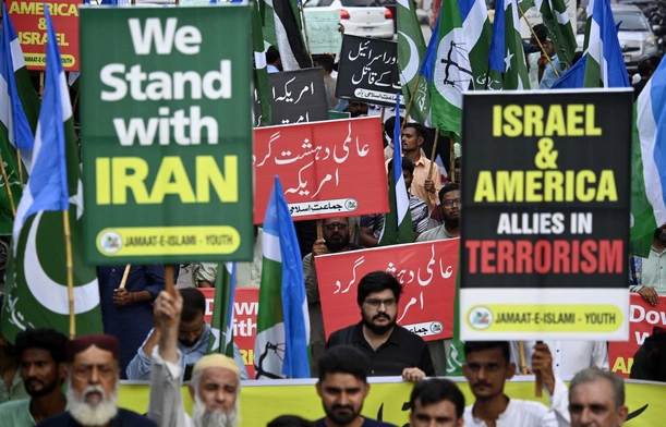 W Pakistanie protestują przeciw Izraelowi i USA
