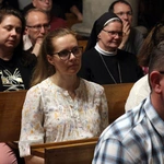 Głosowanie członków komisji synodalnych nad dokumentem roboczym (koniec etapu wiosennego)
