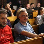 Głosowanie członków komisji synodalnych nad dokumentem roboczym (koniec etapu wiosennego)