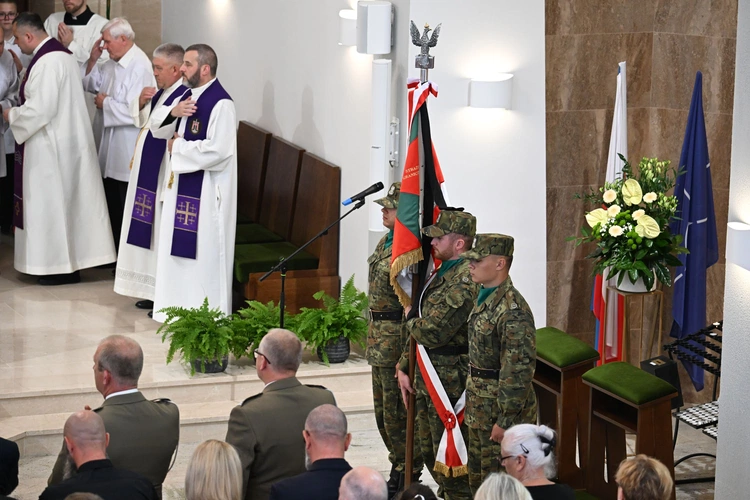 Msza pogrzebowa za śp. ks. Lucjana Dolnego