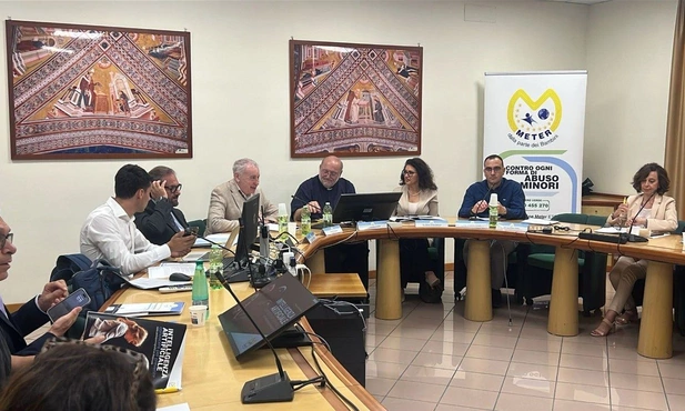 Konferencja prasowa poświęcona prezentacji raportu stowarzyszenia Meter
