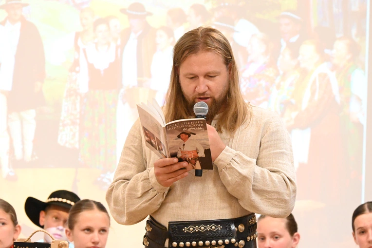 Literacko i muzycznie o ks. prof. Tischnerze