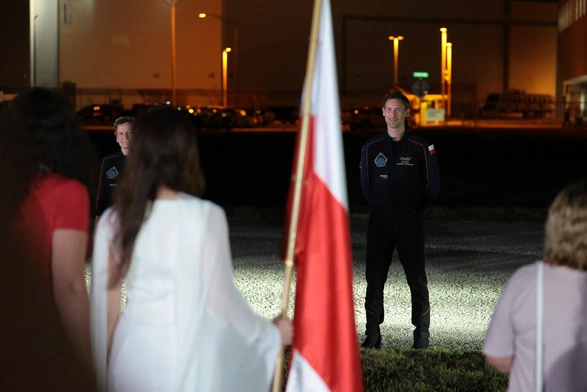 Rozpoczęła się kosmiczna misja Ignis ze Sławoszem Uznańskim na pokładzie