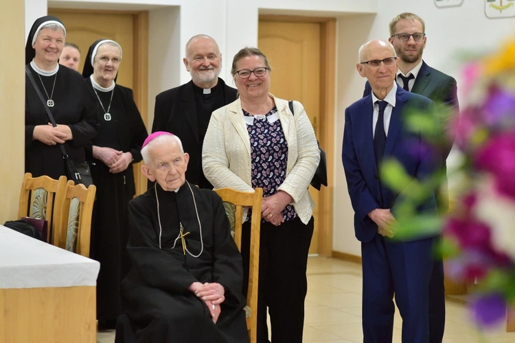 Rocznica święceń kapłańskich bp. Juliana Wojtkowskiego