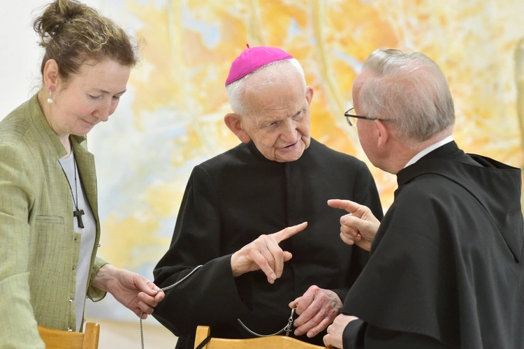 Rocznica święceń kapłańskich bp. Juliana Wojtkowskiego