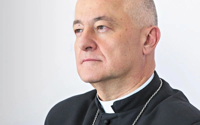 Bp Artur Ważny: Bóg znowu daje nam drogę nadziei