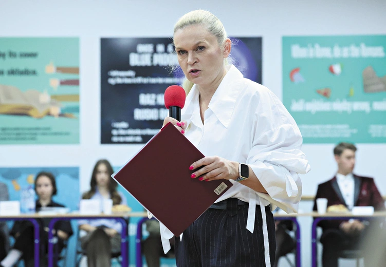 Polska szkoła złych decyzji. Podsumowanie roku szkolnego 2024/2025 i dokonań minister Barbary Nowackiej