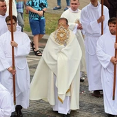 Tegoroczna procesja przeszła „od katedry do katedry”.