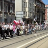 Uczestnicy  przeszli ulicami Katowic z katedry Chrystusa Króla do Parku Kościuszki. Towarzyszyła im orkiestra górnicza. 