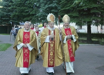 Ks. Tadeusz Pajurek przeżywał jubileusz w sanktuarium Świętej Rodziny.