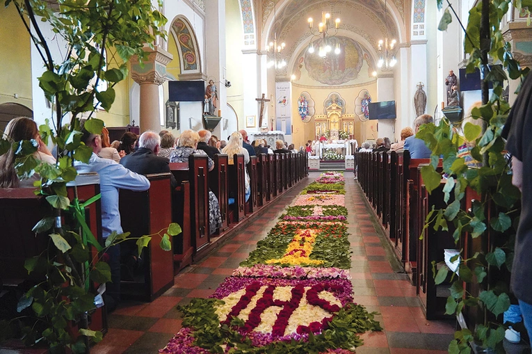 W parafii pw. św. Jerzego Męczennika i Podwyższenia Krzyża Świętego (Wrocław-Brochów).