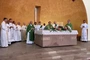 Niezwykły śpiew modlitwy eucharystycznej podczas liturgii neokatechumenalnej 