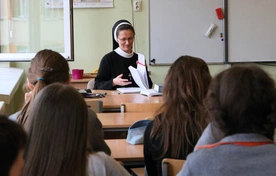 Brak sygnałów, by szkoły wliczały oceny z religii do średniej ocen