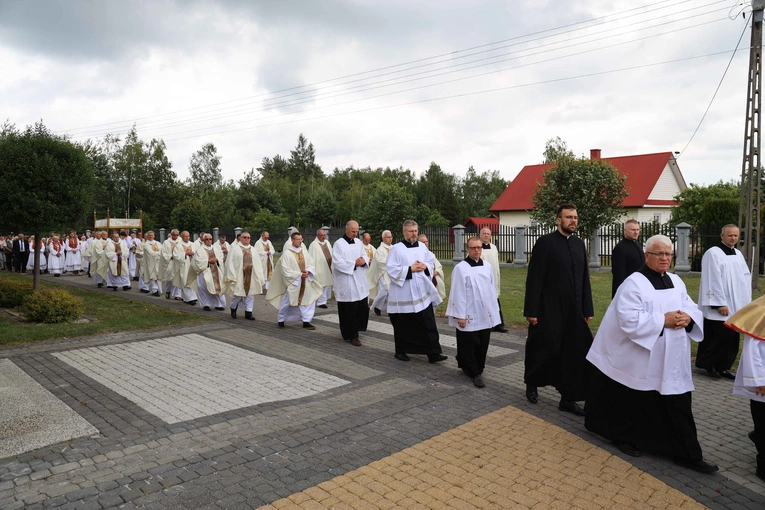 100-lecie parafii w Tarnowskiej Woli