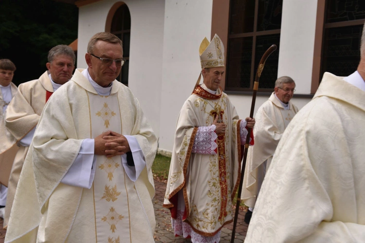 100 lat parafii w Łomnicy Zdroju