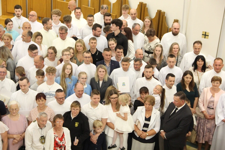 Tarnów. Błogosławieństwo nadzwyczajnych szafarzy Komunii św. 2025