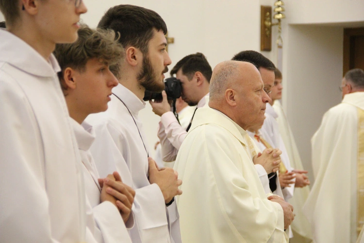 Tarnów. Błogosławieństwo nadzwyczajnych szafarzy Komunii św. 2025