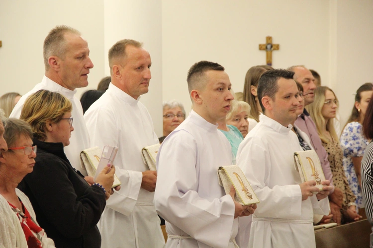 Tarnów. Błogosławieństwo nadzwyczajnych szafarzy Komunii św. 2025