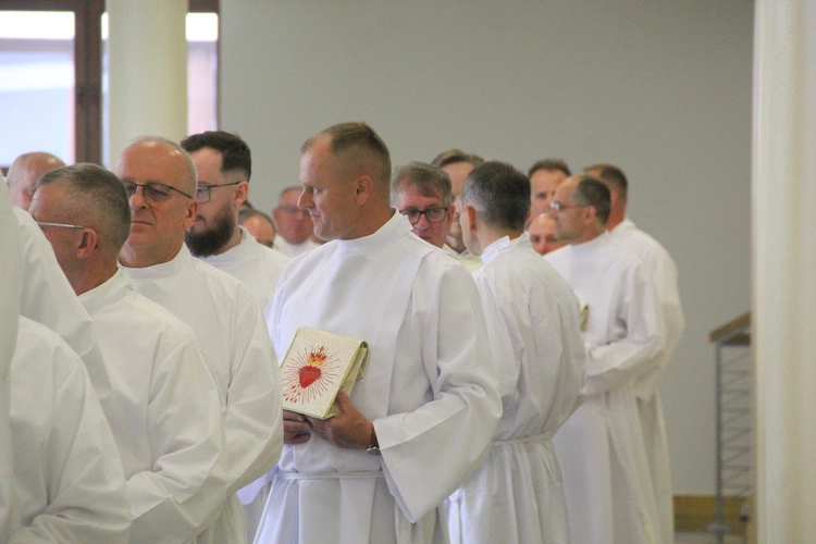 Tarnów. Błogosławieństwo nadzwyczajnych szafarzy Komunii św. 2025