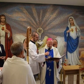 Bp Solarczyk poświęcił kaplicę wieczystej adoracji