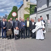 Między Białą a Janowem