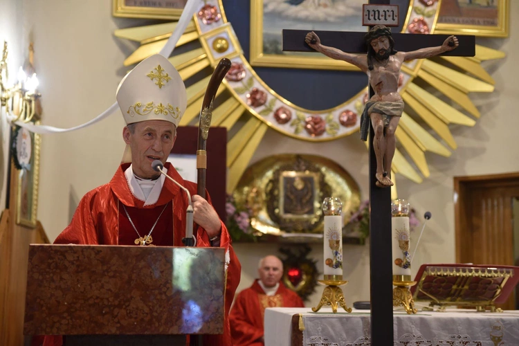 Sztandar Arcybractwa NSPJ w Marcinkowicach