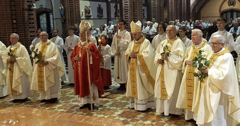 Uroczystość patronów diecezji gliwickiej i jubileusze kapłańskie