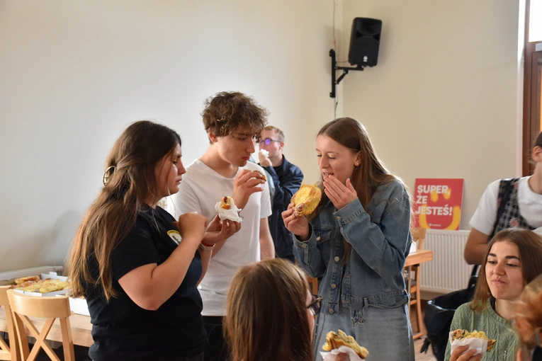 Diecezjalne posłanie młodych - agapa