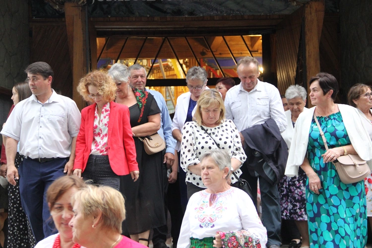 Jurków. 100-lecie parafii i prymicje bp. Jerzego Kołodzieja