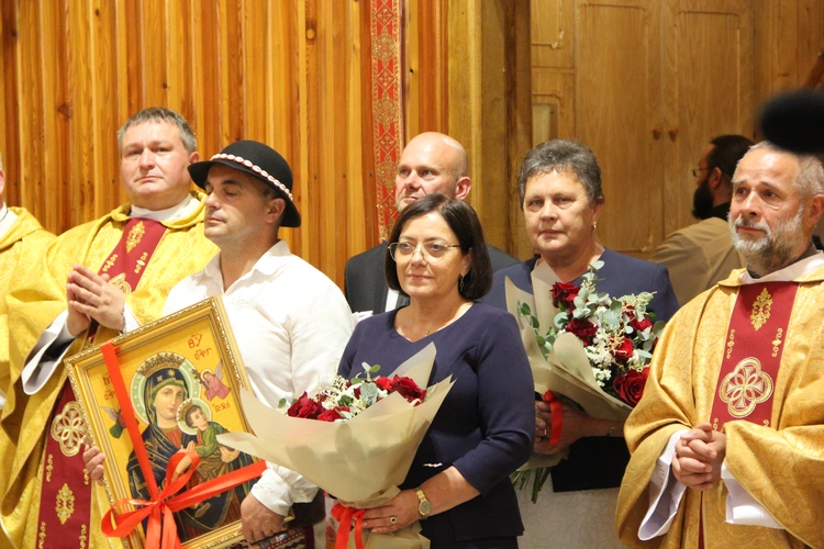 Jurków. 100-lecie parafii i prymicje bp. Jerzego Kołodzieja