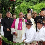 Jurków. 100-lecie parafii i prymicje bp. Jerzego Kołodzieja
