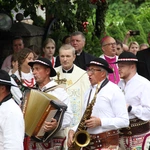 Jurków. 100-lecie parafii i prymicje bp. Jerzego Kołodzieja