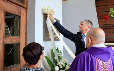 Pamięć utrwalona w sercu i kamieniu