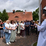 Poświęcenie urządzenia AED w Warzenku