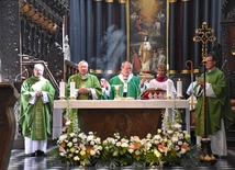 Mszy św. przewodniczył abp Tadeusz Wojda.