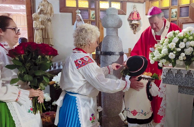 Spotkanie rodzin pod górą Ślężą ma już 26-letnią tradycję.